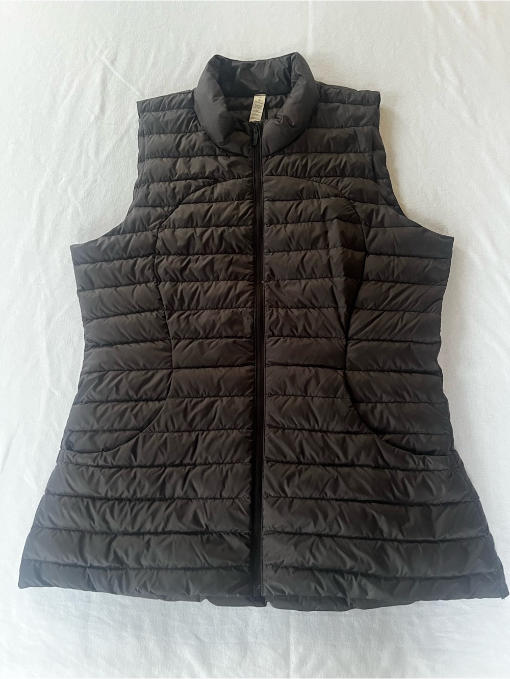 Women’s Lululemon down filled Vest